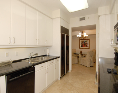3200 N Ocean Boulevard - Photo Thumbnail 10