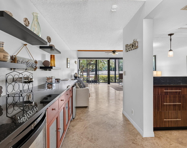 164 Old Meadow Way - Photo Thumbnail 22