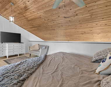 164 Old Meadow Way - Photo Thumbnail 16
