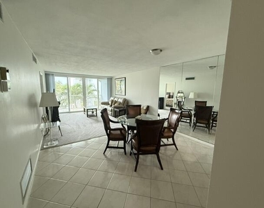 2010 S Federal Highway - Photo Thumbnail 2