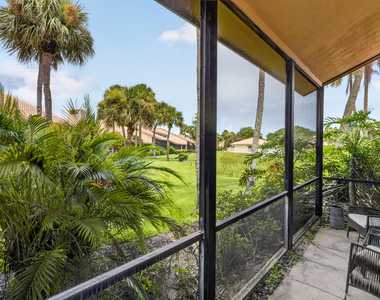 222 Old Meadow Way - Photo Thumbnail 6