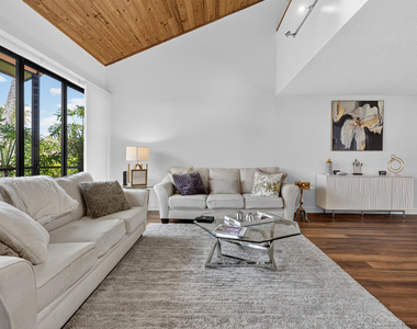 222 Old Meadow Way - Photo Thumbnail 27