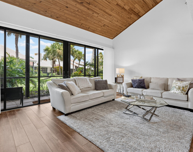 222 Old Meadow Way - Photo Thumbnail 26