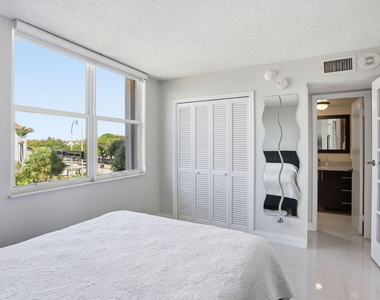 2000 S Ocean Boulevard - Photo Thumbnail 17