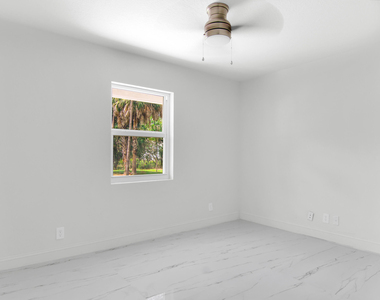 14817 97th Road N - Photo Thumbnail 19