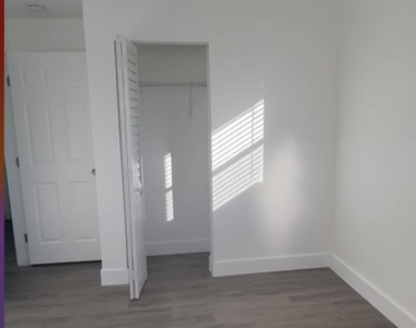 517 Nw 16th Avenue - Photo Thumbnail 8