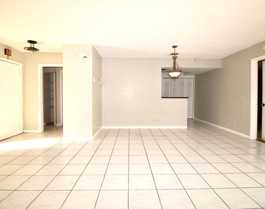 6287 Scotch Pine Lane - Photo Thumbnail 12