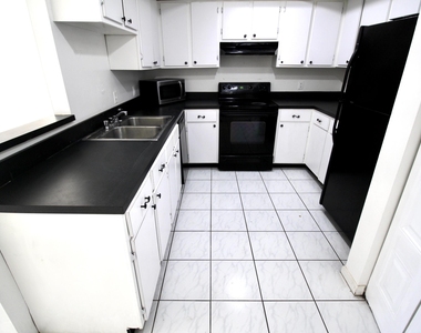6287 Scotch Pine Lane - Photo Thumbnail 1