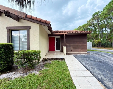 6287 Scotch Pine Lane - Photo Thumbnail 13