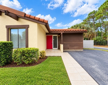 6287 Scotch Pine Lane - Photo Thumbnail 21