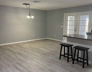 1641 Se Clearmont Street - Photo Thumbnail 13