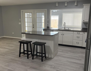 1641 Se Clearmont Street - Photo Thumbnail 12