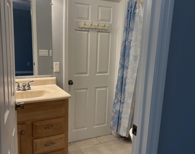 1641 Se Clearmont Street - Photo Thumbnail 17