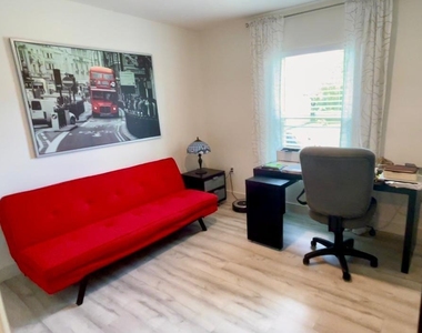 1348 Se Bayharbor Street - Photo Thumbnail 14