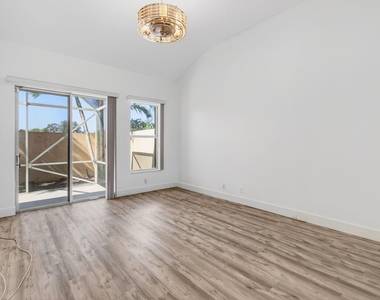 7848 Travelers Tree Drive - Photo Thumbnail 22