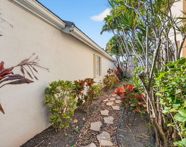 7848 Travelers Tree Drive - Photo Thumbnail 48