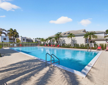 7848 Travelers Tree Drive - Photo Thumbnail 50