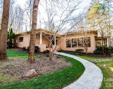 3911 Lakeside Drive - Photo Thumbnail 3