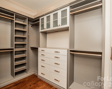 3911 Lakeside Drive - Photo Thumbnail 22