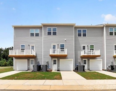 3110 Mccauley Meadows Drive - Photo Thumbnail 3