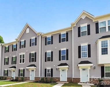 3110 Mccauley Meadows Drive - Photo Thumbnail 5