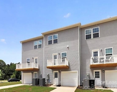 3110 Mccauley Meadows Drive - Photo Thumbnail 2