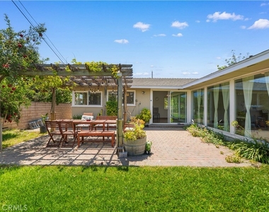 1033 S Isabella - Photo Thumbnail 39