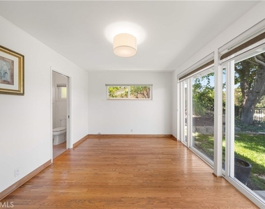 1033 S Isabella - Photo Thumbnail 38