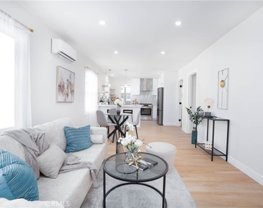 2267 Las Flores - Photo Thumbnail 1