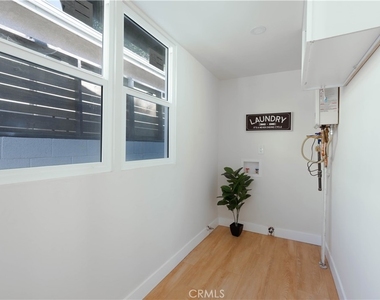 2267 Las Flores - Photo Thumbnail 14