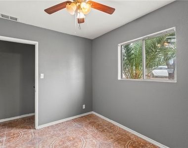 28595 Avenida Gaviota - Photo Thumbnail 6