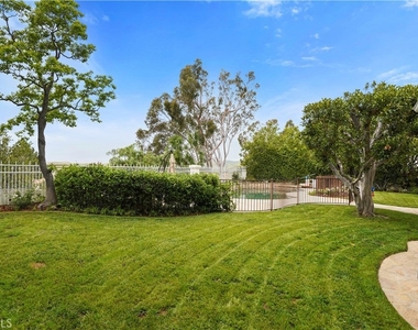 25418 Cumberland - Photo Thumbnail 21