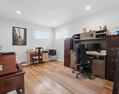 6139 Jamieson - Photo Thumbnail 18