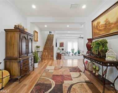 6139 Jamieson - Photo Thumbnail 20