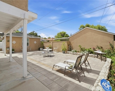 6139 Jamieson - Photo Thumbnail 36