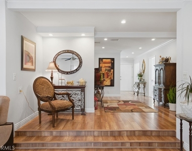 6139 Jamieson - Photo Thumbnail 25