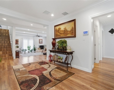 6139 Jamieson - Photo Thumbnail 14