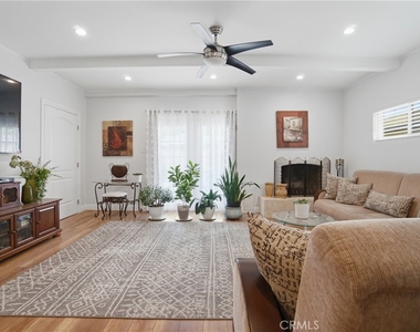 6139 Jamieson - Photo Thumbnail 23