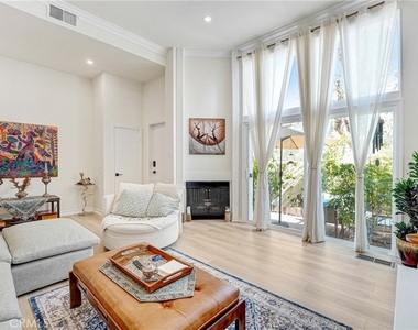 6225 Nita Avenue - Photo Thumbnail 3