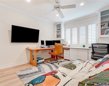 6225 Nita Avenue - Photo Thumbnail 11