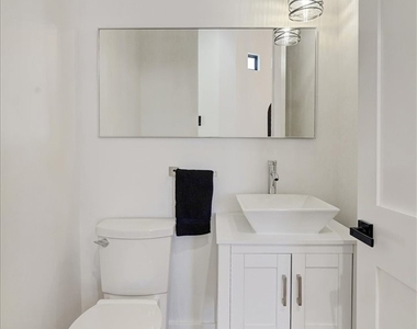 5520 Woodlake - Photo Thumbnail 21