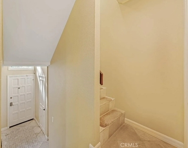 5800 Owensmouth - Photo Thumbnail 8