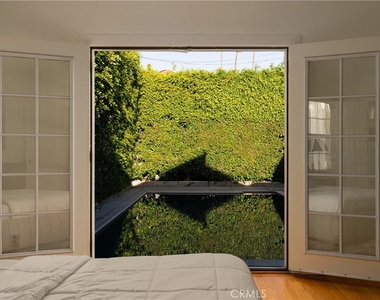 520 N Citrus Avenue - Photo Thumbnail 10