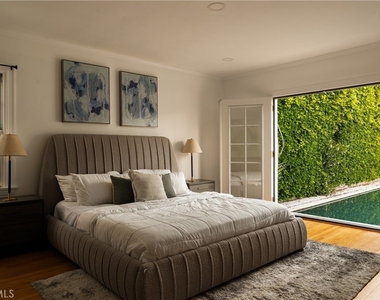 520 N Citrus Avenue - Photo Thumbnail 9