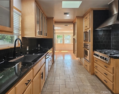 4559 Don Pio - Photo Thumbnail 5