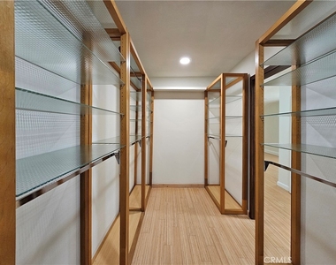 4559 Don Pio - Photo Thumbnail 11
