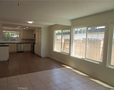 18715 Braemore Road - Photo Thumbnail 6