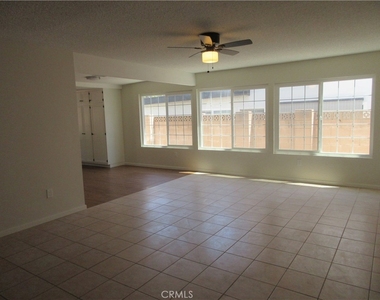 18715 Braemore Road - Photo Thumbnail 3