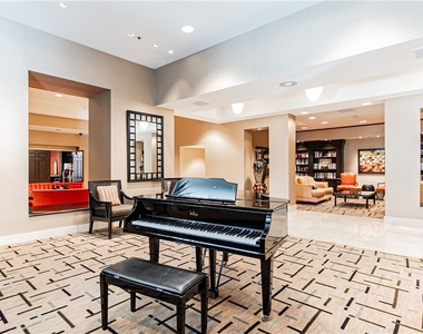 10724 Wilshire Boulevard - Photo Thumbnail 3