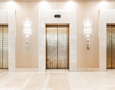 10724 Wilshire Boulevard - Photo Thumbnail 2